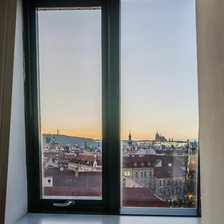 Lejlighed Eli Spacious With Old Town View, Parking & Ac *